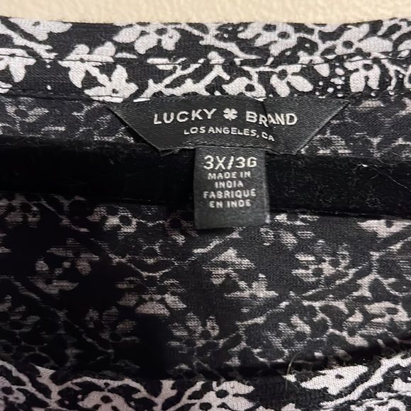 3x Lucky Brand long sleeve top - Picture 4 of 7